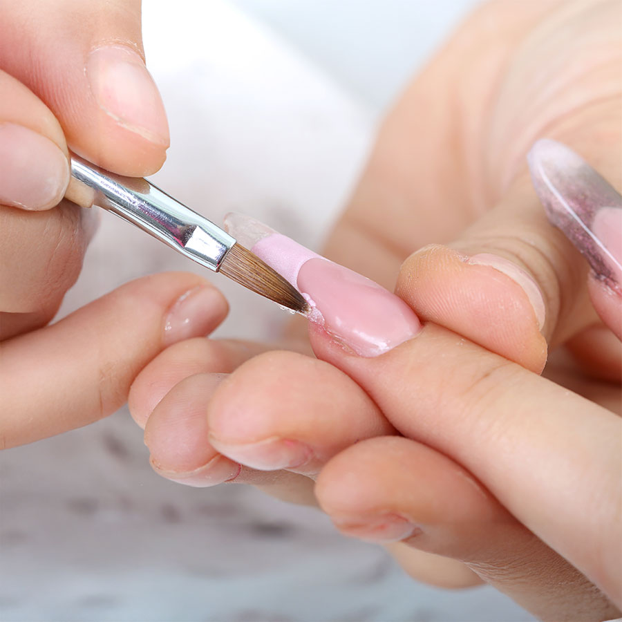Glowzy Nail Bar